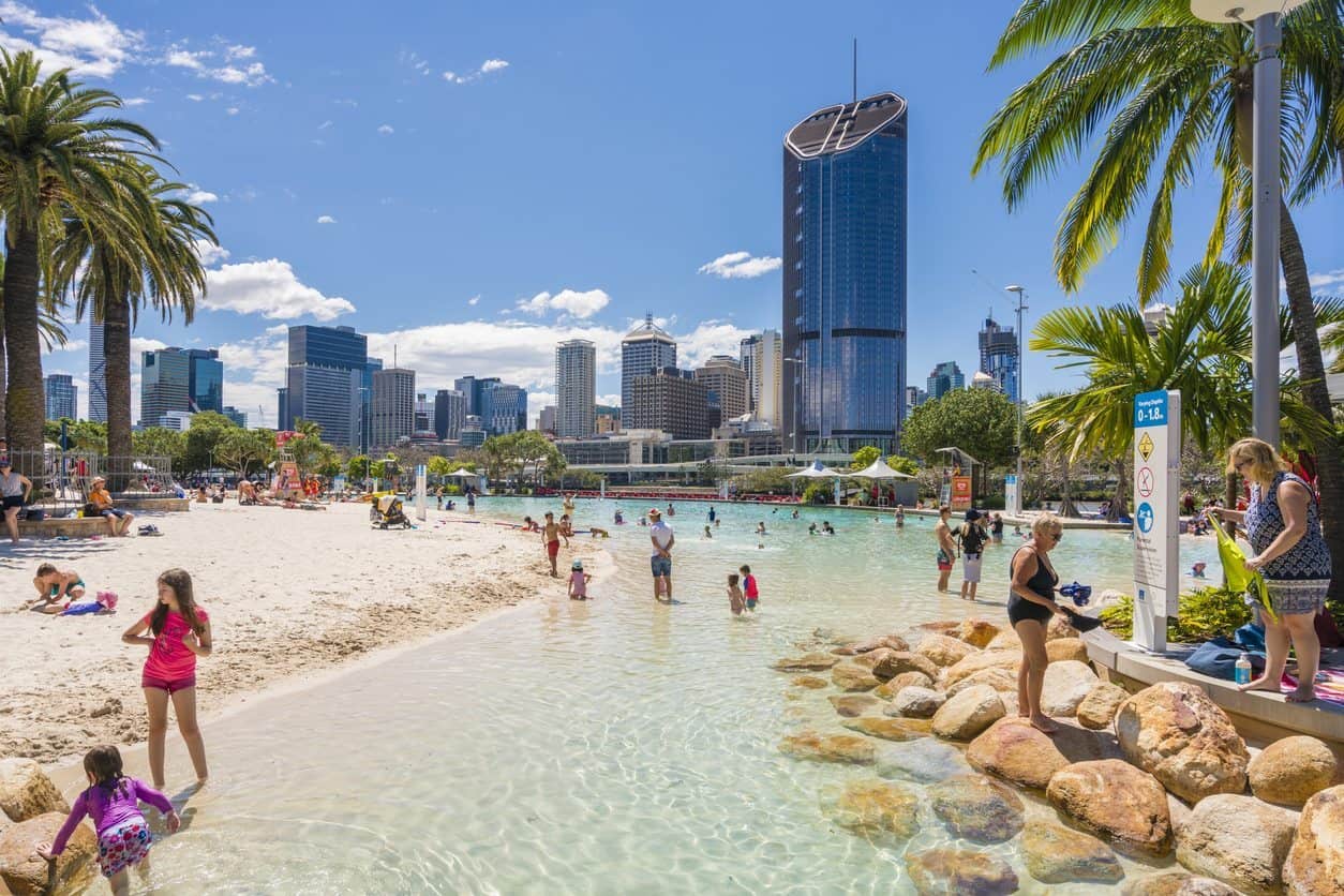 student travel australia queensland